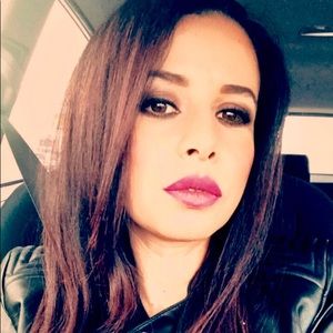 Meet your Posher, Gina